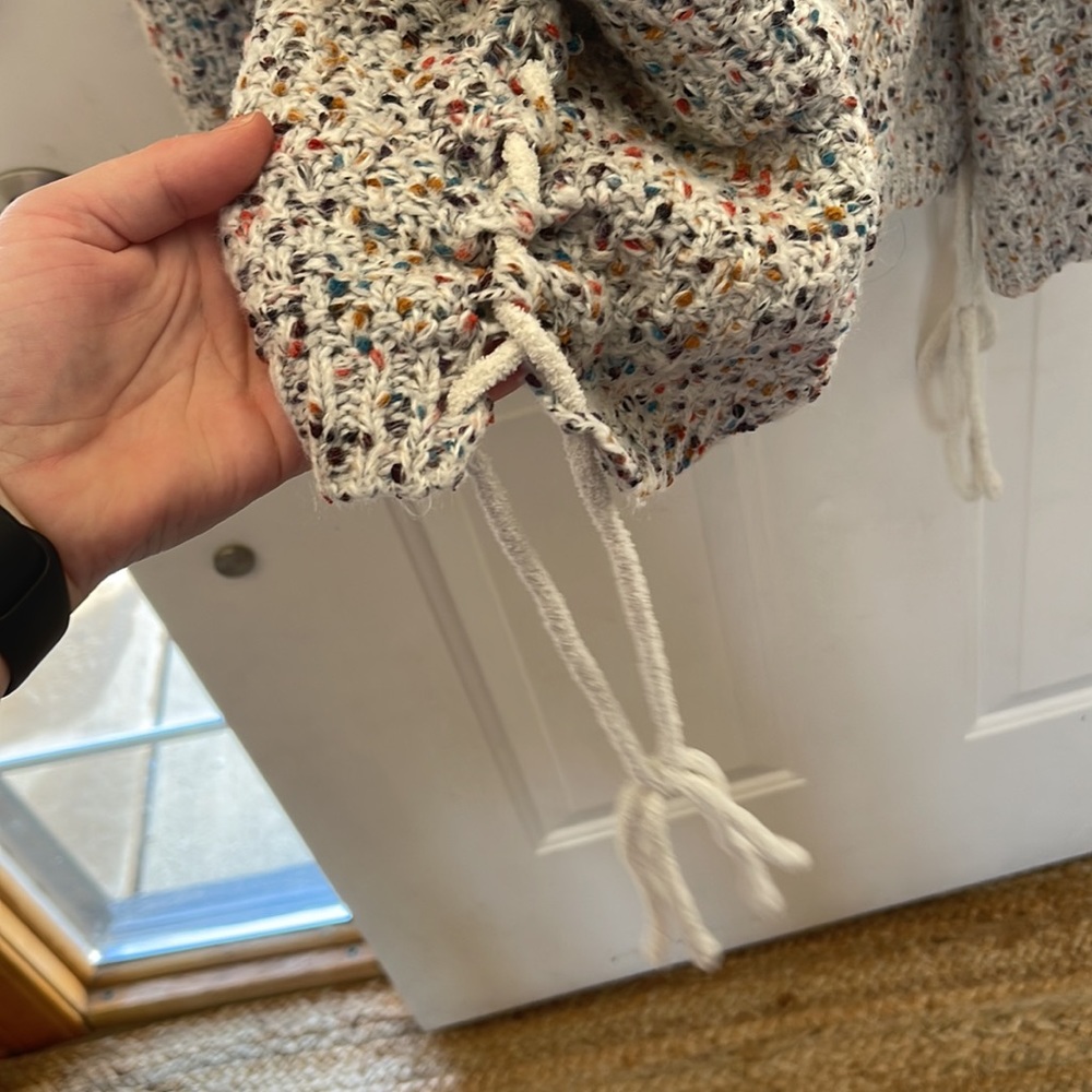 Cardigan - Picture 2 of 3